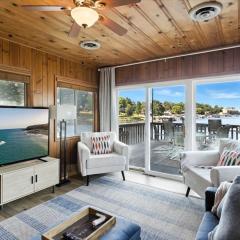 Lakefront Home at the 10mm with Dock Slip & Bar