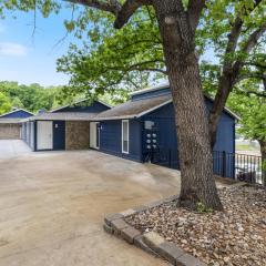 Our Cove Retreat - Perfect for Wave-Free Swimming, Tanning & Prime Location Fun!