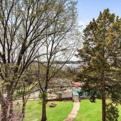 Treetop Vibes on Horseshoe Bend