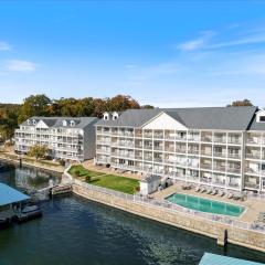 Newly Updated, Amazing Views, Boat Slip & Heated Pool