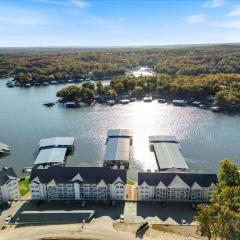 Newly Updated, Amazing Views, Boat Slip & Heated Pool