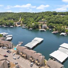 Lakefront Condo w/ Screened Patio, 3 Pools, Boat Slip in Osage Beach