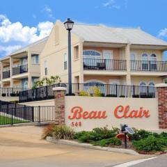 146 Beau Clair - Beachside Townhome with Pool in Long Beach