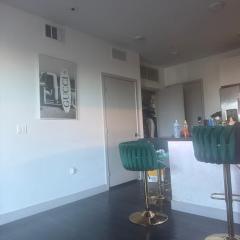 Big house las vegas near strip and fremont