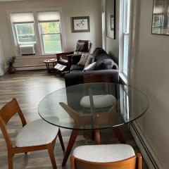 Modern Studio Retreat Minutes from Downtown Burlington