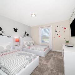 4381FA TOWNHOUSE 4 BEDROOMS & 3 BATHROOMS + POOL