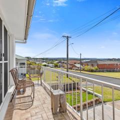 Harbour Mist Hideaway - Where Coast Meets Calm