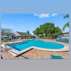 Comfortable apartment entirely by the lake