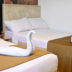 Palm Pyramids View INN