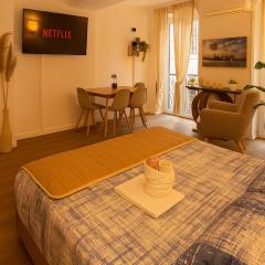 TIMELESS HOME Deluxe Smart Cinema Suite with Netflix & Disney