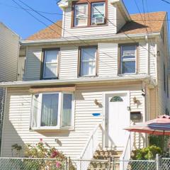 Private Room - Shared Bathroom