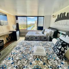 *RareLayout*2Qn Beds*Great for Groups,Friends,Wakiki