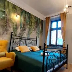 Cozy Old Town Apartments