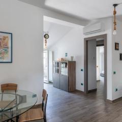 Spacious and bright two-room apartment in the center of Vietri