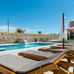 Villa Rea 4 with heated pool
