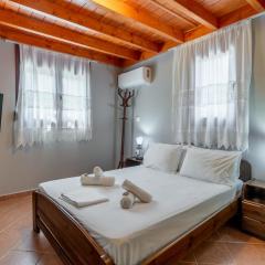 Myrsini's House - Neapoli Garden & Grove Retreat