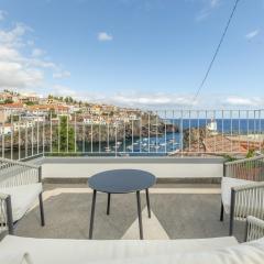 Bay View Traditional house in city center