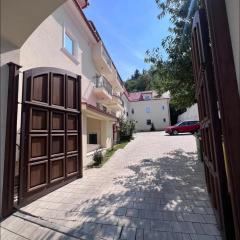 Alpine Eden Hideaway