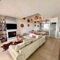 Villa - Sleeps 8 - Near Beaches Golf and Polo