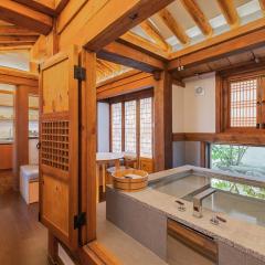 Luxury Hanok Subtle Grace