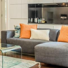 Modern London Apartment Walk to Cutty Sark, 02 Arena & Greenwich Park Great Transport Links