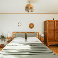 Mona Glamping Caravan Suites