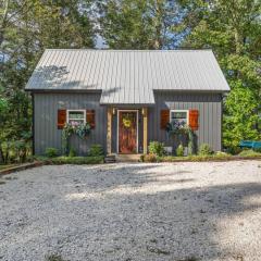 Hemlocks Over Muir in Rogers KY - Hot Tub & WiFi