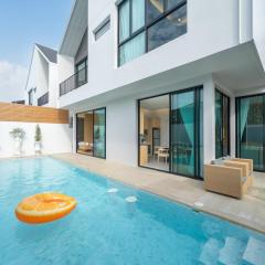 Bangtao Brand New Luxury Modern Pool Villa Laguna Phuket