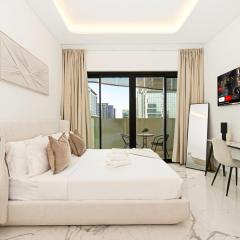 Riviera Azure Gateway Superior- 10min to Burj Khalifa, Dubai Mall and Airport and 20min to Marina