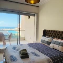 Appart en bord de mer avec piscine vue imprenable