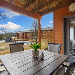 Pool View on Avondale - Walk Out Patio