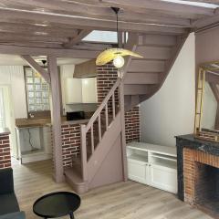 jolie maison de ville CHATEAUNEUF sur loire