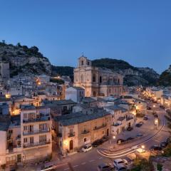 Aristoteles, Wohnung Mit Blick In Die Nähe Des Zentrums Von Scicli