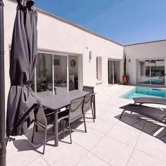 Maison Piscine Nîmes