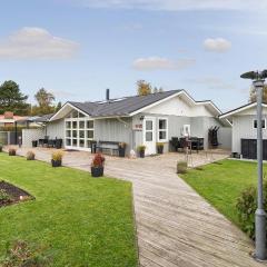 Cozy Home In Sydals With Sauna