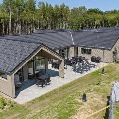 Amazing Home In Glesborg With Sauna