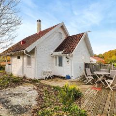Amazing Home In Strömstad With Wifi