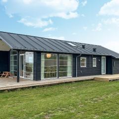 Awesome Home In Store Fuglede With Wifi