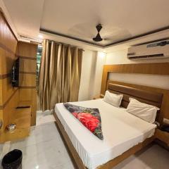 Hotel Perfect Istay walking connaught place & Metro station