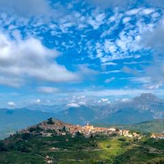 A Retreat With A View - Unità 2