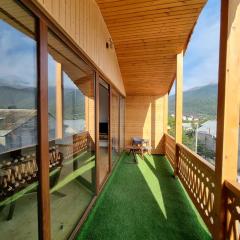 Private apartments with private entrance, private courtyard Частные апартаменты с отдельным входом отдельным двором