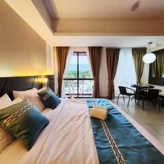 Langkawi Lagoon 3 pax beach and sea view