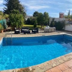 VILLA HUETOR , Piscina y barbacoa privada