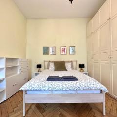 布达佩斯市中心西火车站公寓