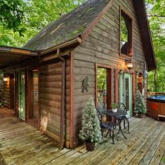Hot Tub & WiFi - Romantic Hideaway