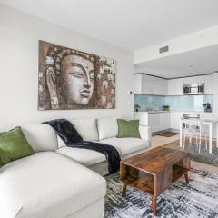 Downtown Calgary Modern 1BR with Pullout couch