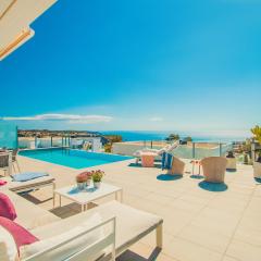 Villa Aguamarina by Abahana Villas