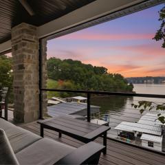 Huge Private Dock w/ 2 Slips + 2PWC, Beautiful Views, Lakeside Hot Tub, Pool & Pickleball