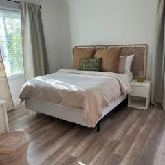 Charming Cozy Studio 5 Minutes from Sofi Stadium