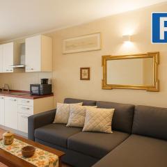 Accogliente alloggio nel pieno centro storico della città parcheggio in box privato incluso